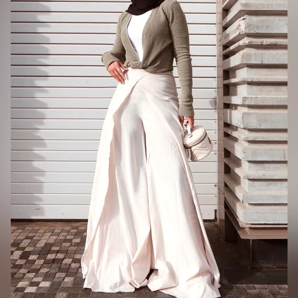 NWT Andrea Iyamah Flowy Wide Leg Thema Pant - Ivory - Picture 2 of 13